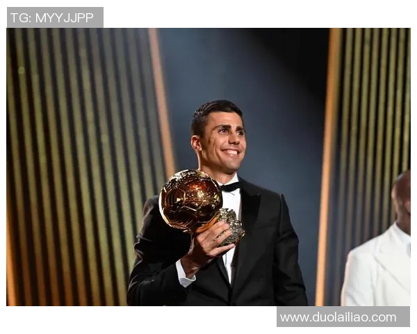 全球足球荣誉最高球星排名揭秘 谁将成为历史最佳球员的传奇象征 全球足球荣誉最高球星排名揭秘 谁将成为历史最佳球员的传奇象征