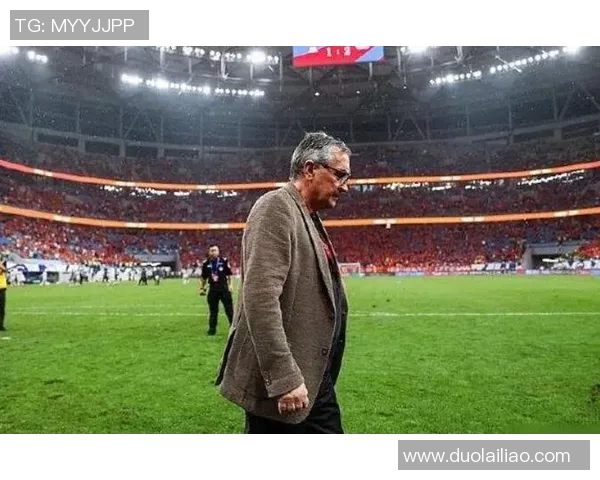 被换下场的球星背后故事 揭秘那些令主帅做出换人决定的幕后原因 被换下场的球星背后故事 揭秘那些令主帅做出换人决定的幕后原因