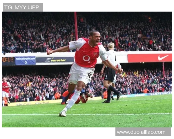 聚焦当今足坛巨星退役潮引发的时代更迭与未来走势分析 聚焦当今足坛巨星退役潮引发的时代更迭与未来走势分析